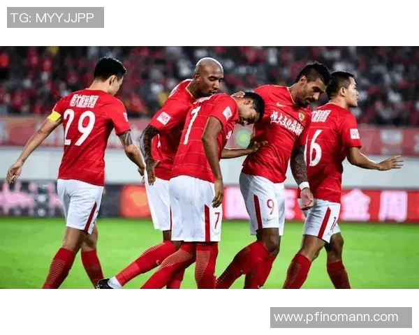 悉尼与上港激战正酣比分揭晓引发球迷热议