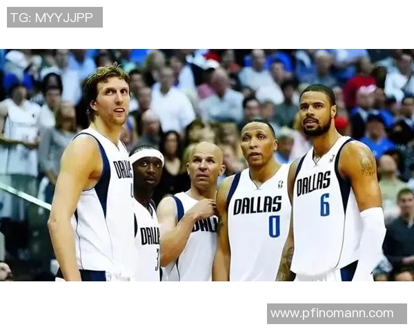 雷霆与小牛历史对战回顾及精彩瞬间分析