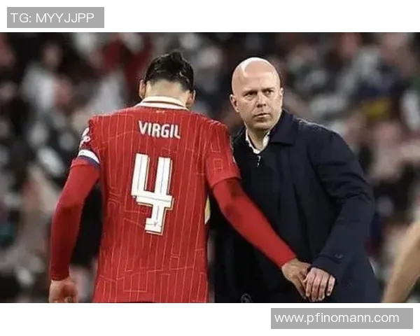 范戴克领衔红军防线重塑传奇之路助力球队争夺英超与欧冠双冠荣耀