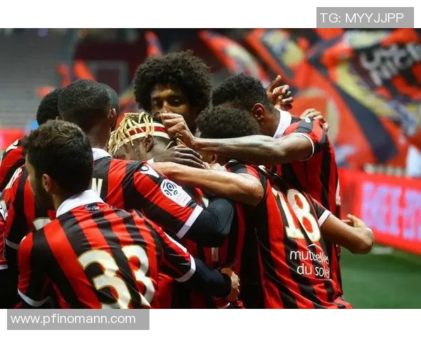 里昂与朗斯激战正酣比赛结果揭晓引发热议