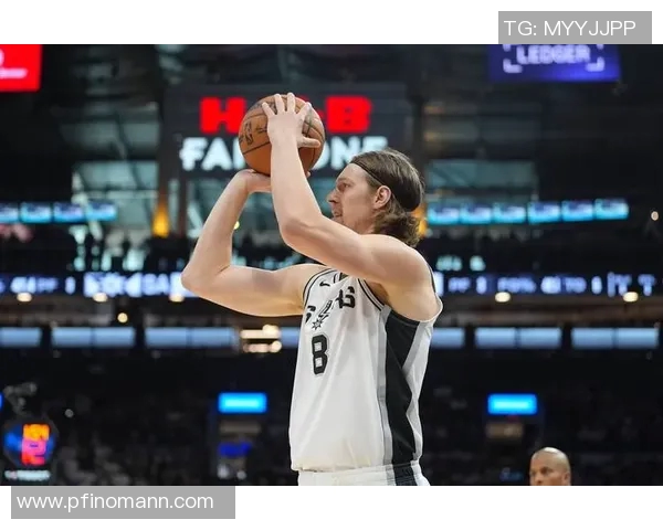 马刺与灰熊季后赛经典重播回顾精彩瞬间与战术分析 马刺与灰熊季后赛经典重播回顾精彩瞬间与战术分析